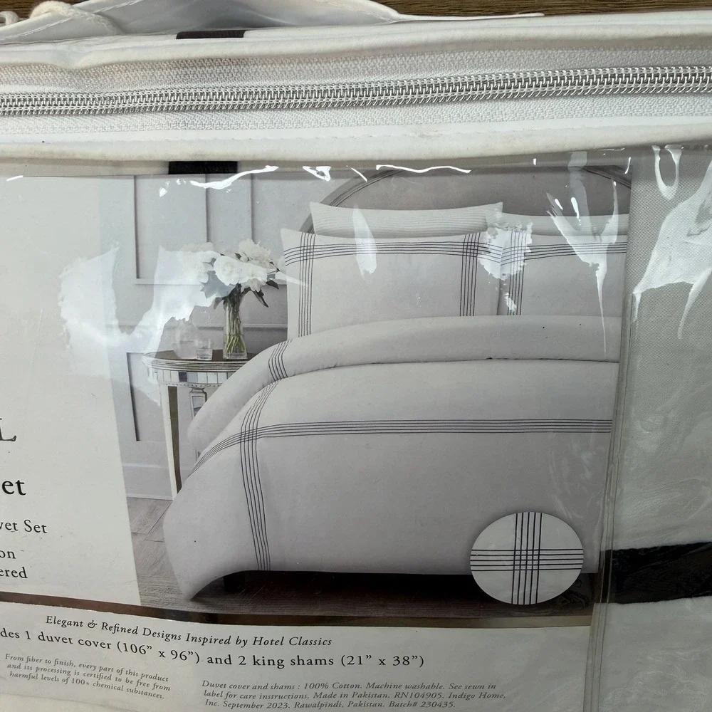 Hotel Classics 100% Cotton King White Embroidered Duvet Cover Luxury Stripes